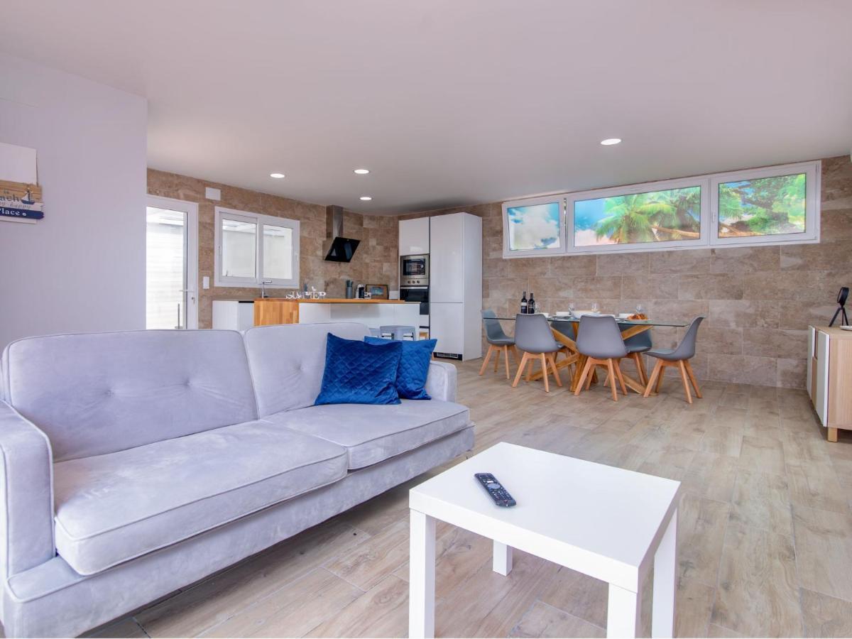Holiday Home Nueva Playa-3 By Interhome Denia Luaran gambar